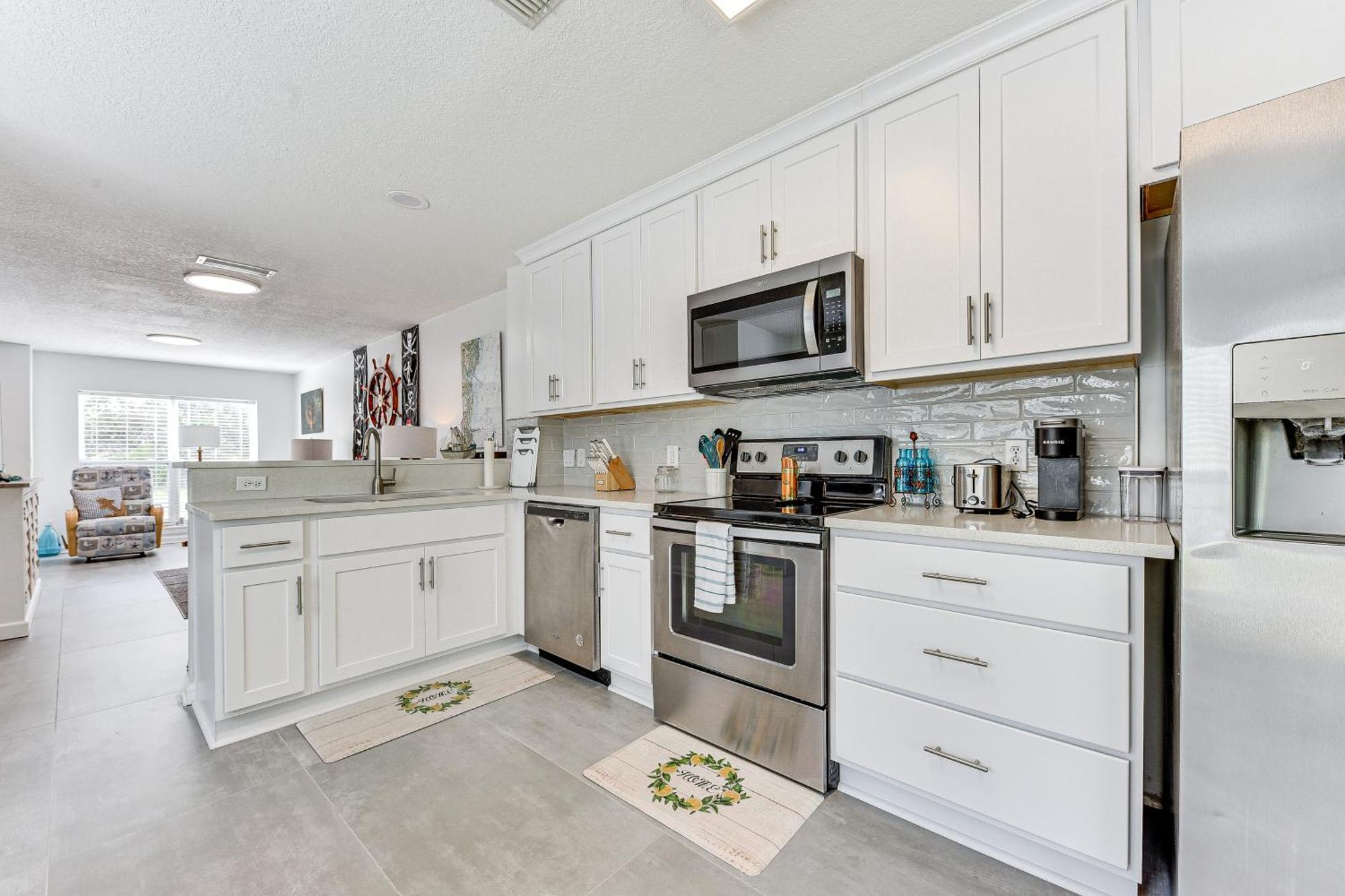 Fernandina Beach Townhome, Steps To Public Beach Bagian luar foto